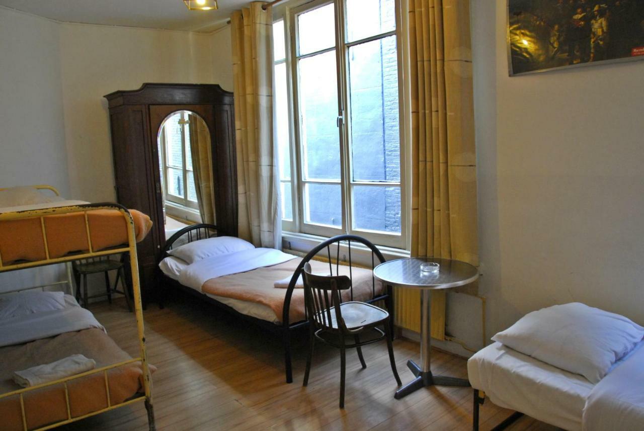 Economy Vierbettzimmer mit Gemeinschaftsbad